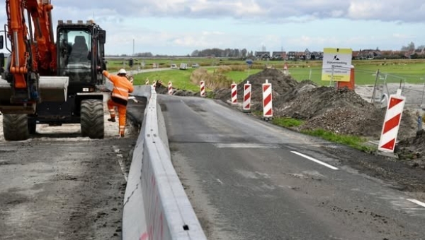 Deze week hebben we weer gewerkt op verschillende plekken op Marken.